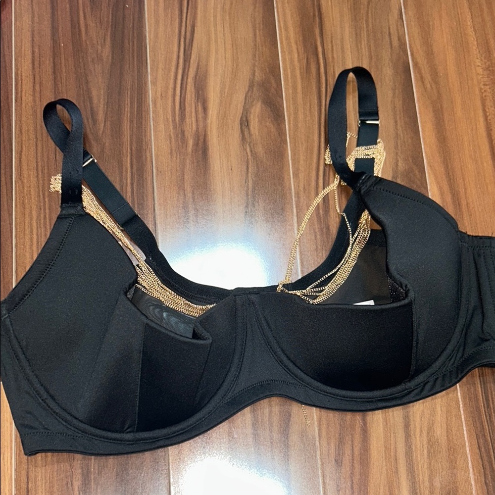 44DDD Cacique Lightly lined quarter cup chain bra